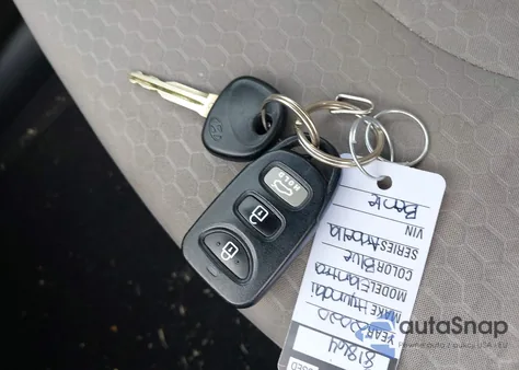 2020 Hyundai Elantra Sel from USA, damaged, VIN 5NPD84LF8LH576959